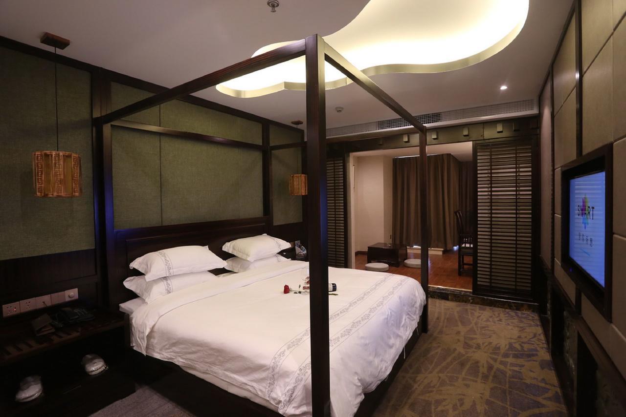 Mingshan Hotel Chengdu Esterno foto