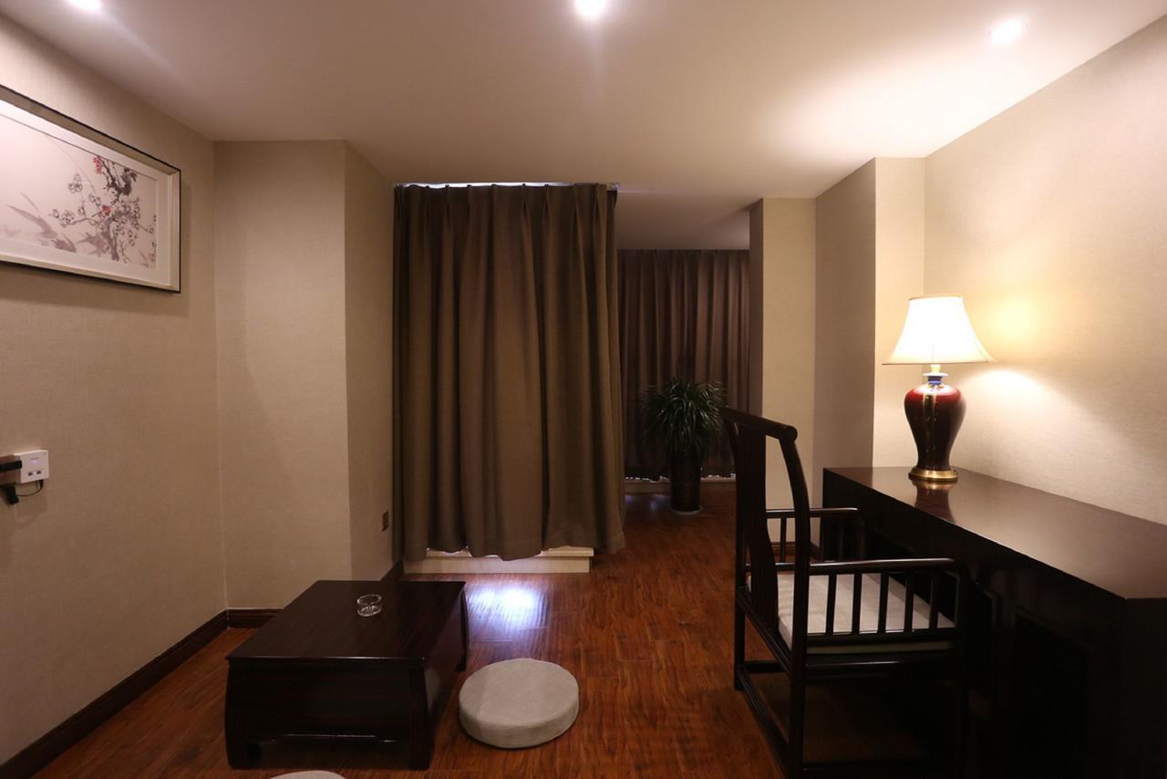 Mingshan Hotel Chengdu Esterno foto