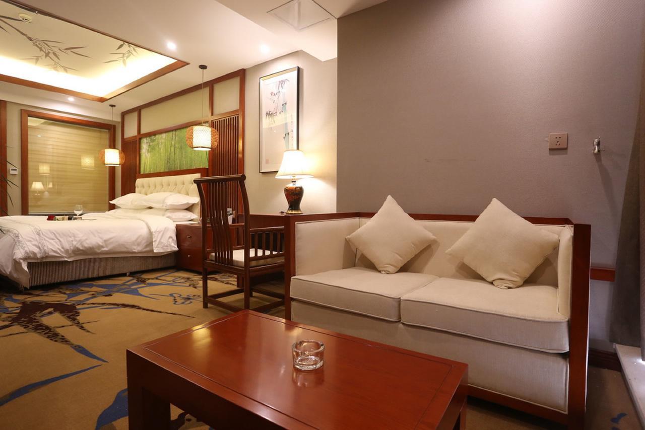Mingshan Hotel Chengdu Esterno foto