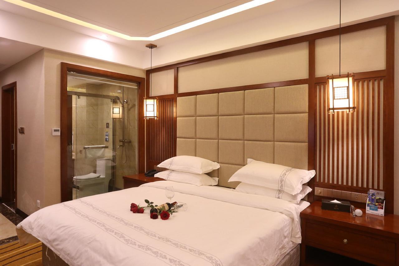 Mingshan Hotel Chengdu Esterno foto